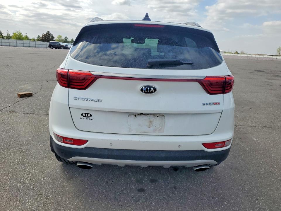 Продажа на аукционе авто 2018 Kia Sportage, vin: KNDPRCA69J7355380, номер лота: 52942316