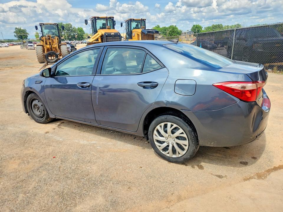 Продаж на аукціоні авто 2018 Toyota Corolla, vin: 5YFBURHEXJP749672, номер лоту: 55247696