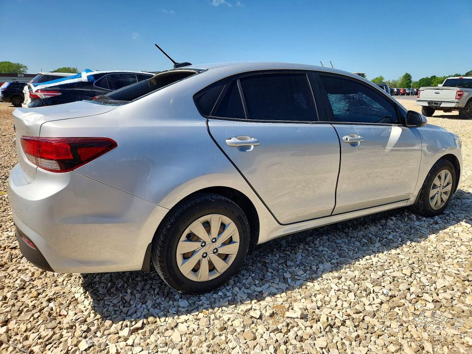 2020 Kia Rio მანქანა იყიდება აუქციონზე, vin: 3KPA24AD8LE315339, აუქციონის ნომერი: 51971276