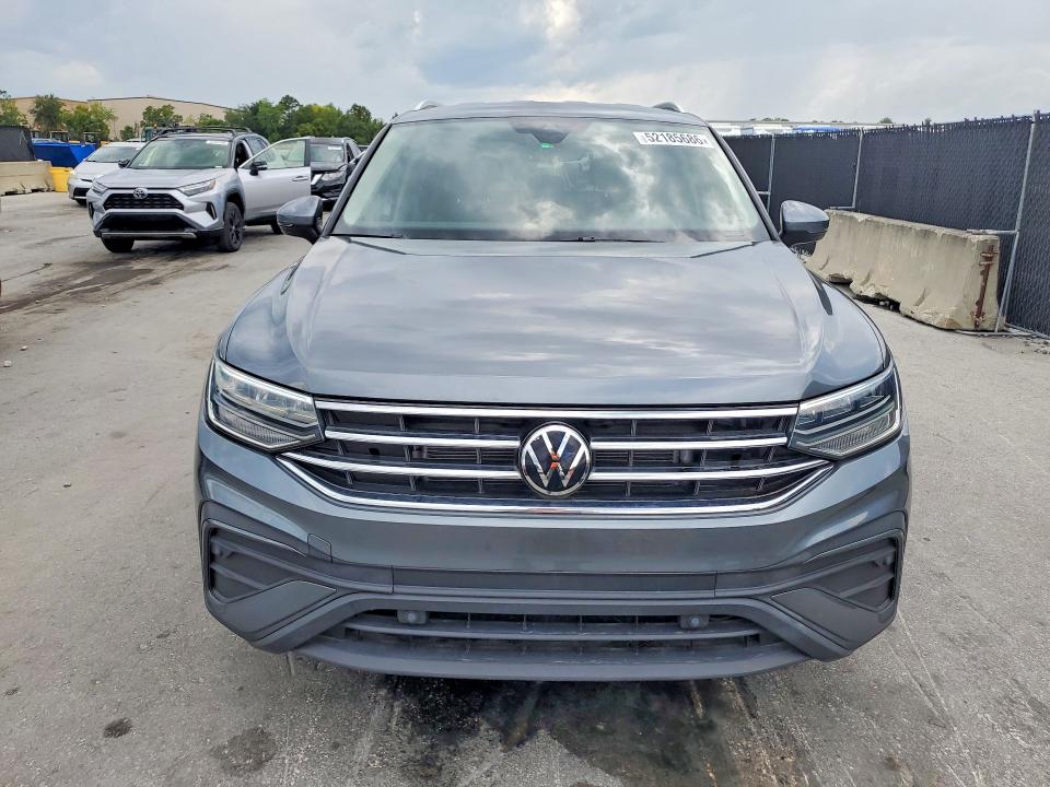 2024 Volkswagen Tiguan მანქანა იყიდება აუქციონზე, vin: 3VV2B7AX6RM047925, აუქციონის ნომერი: 52185686