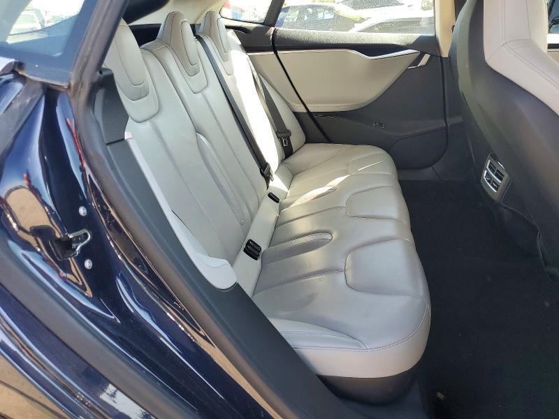 51848926 :رقم المزاد ، 5YJSA1H12EFP41588 vin ، 2014 Tesla Model S مزاد بيع