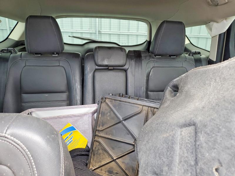 2018 Ford Escape მანქანა იყიდება აუქციონზე, vin: 1FMCU9HD3JUB31765, აუქციონის ნომერი: 53948016