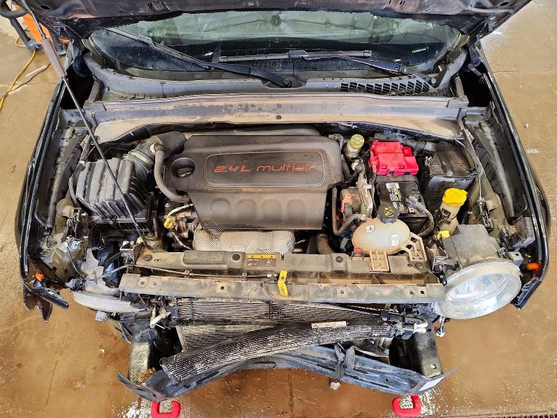 54425766 :رقم المزاد ، ZACCJBCB0JPH41800 vin ، 2018 Jeep Renegade مزاد بيع