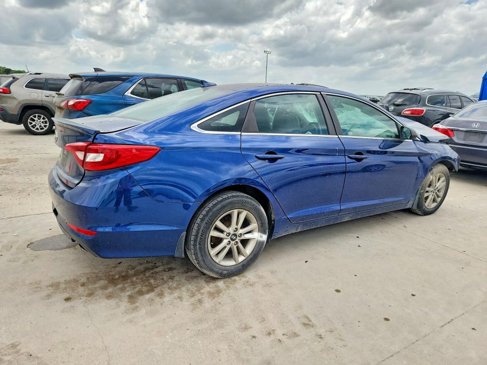 2015 Hyundai Sonata მანქანა იყიდება აუქციონზე, vin: 5NPE24AF5FH243440, აუქციონის ნომერი: 53644166