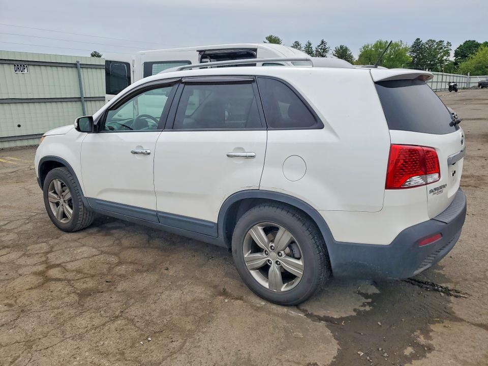 53101486 :رقم المزاد ، 5XYKU3A61DG386896 vin ، 2013 Kia Sorento مزاد بيع