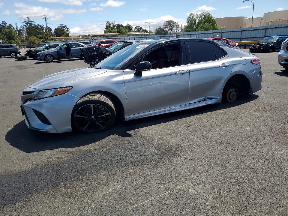 2019 Toyota Camry მანქანა იყიდება აუქციონზე, vin: 4T1B61HK3KU165471, აუქციონის ნომერი: 55458846