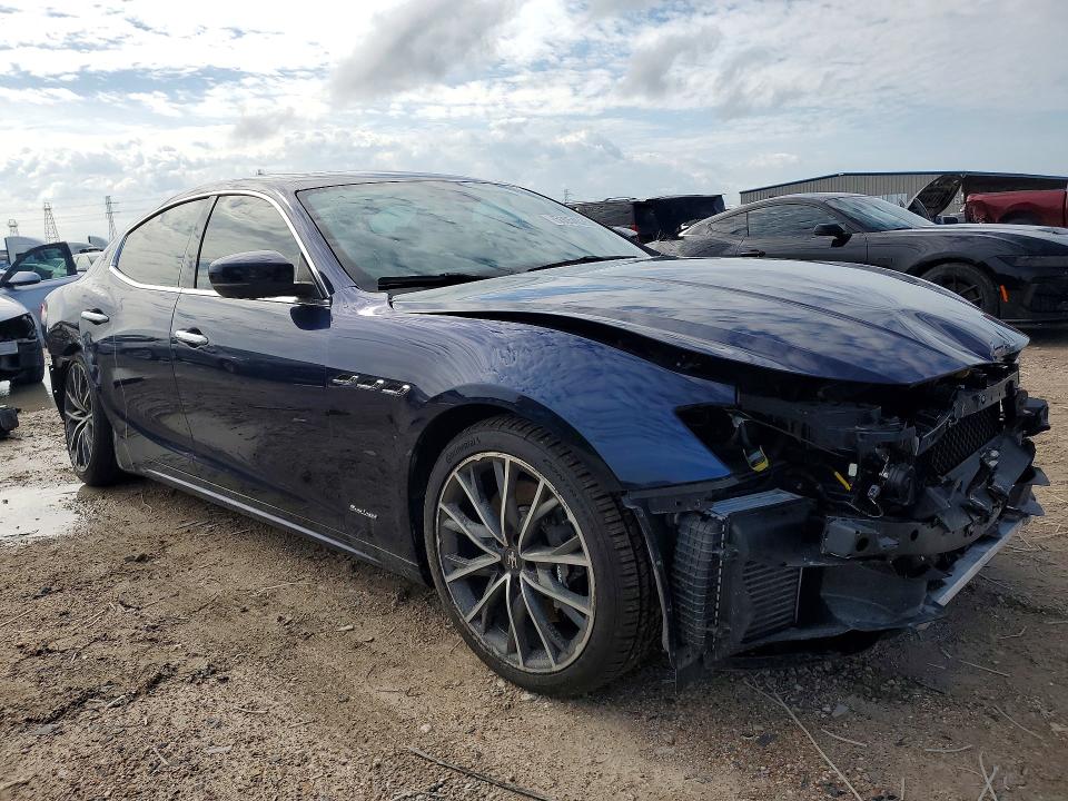 Продажа на аукционе авто 2019 Maserati Ghibli, vin: ZAM57YSLXK1336397, номер лота: 53054026