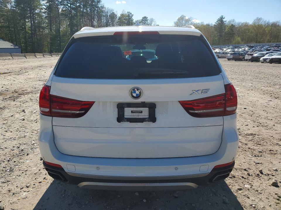 52846816 :رقم المزاد ، 5UXKR0C5XJ0X84399 vin ، 2018 Bmw X5 مزاد بيع