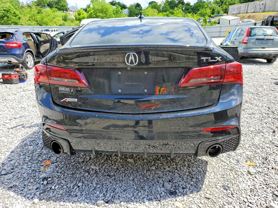2018 Acura Tlx მანქანა იყიდება აუქციონზე, vin: 19UUB2F68JA010212, აუქციონის ნომერი: 54670676