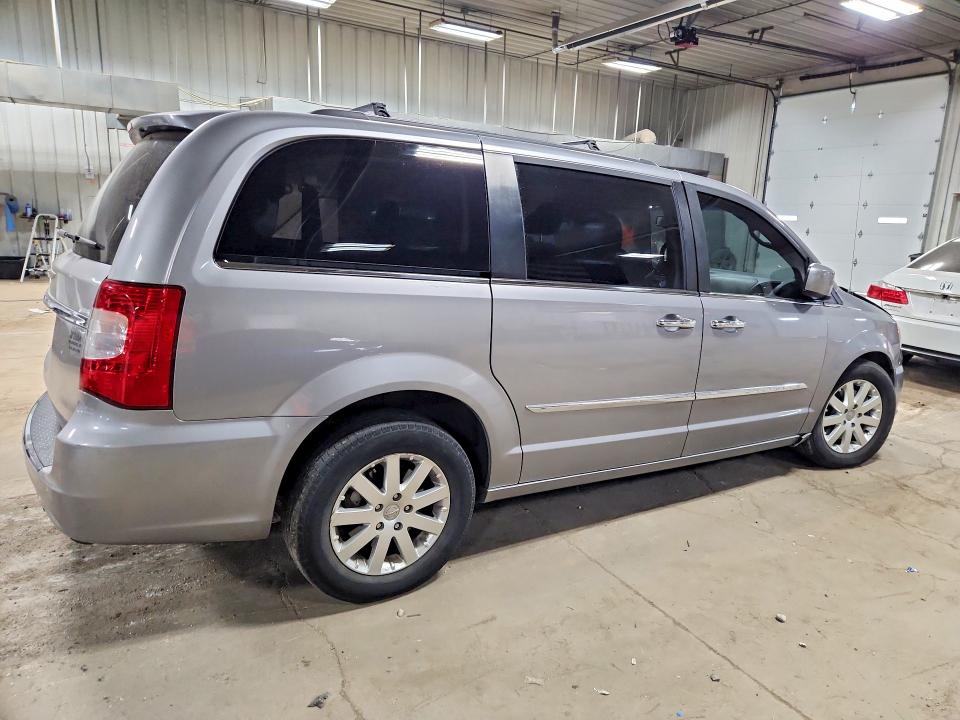 Продажа на аукционе авто 2016 Chrysler Town & Country, vin: 2C4RC1BG2GR302954, номер лота: 52103206