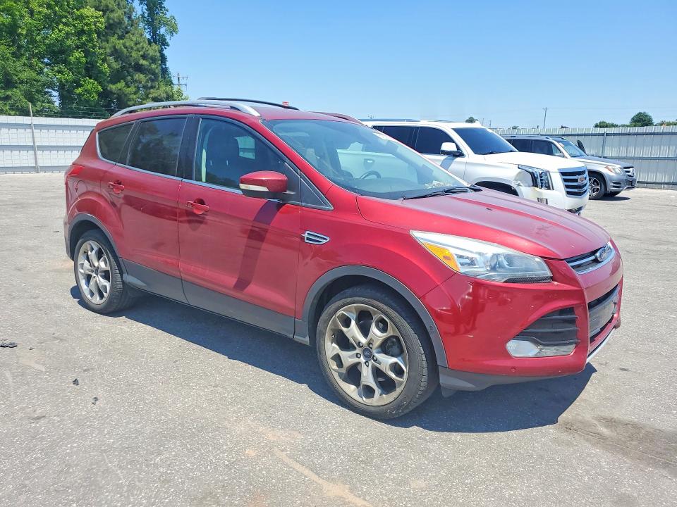 2013 Ford Escape მანქანა იყიდება აუქციონზე, vin: 1FMCU0J98DUC14310, აუქციონის ნომერი: 54239066