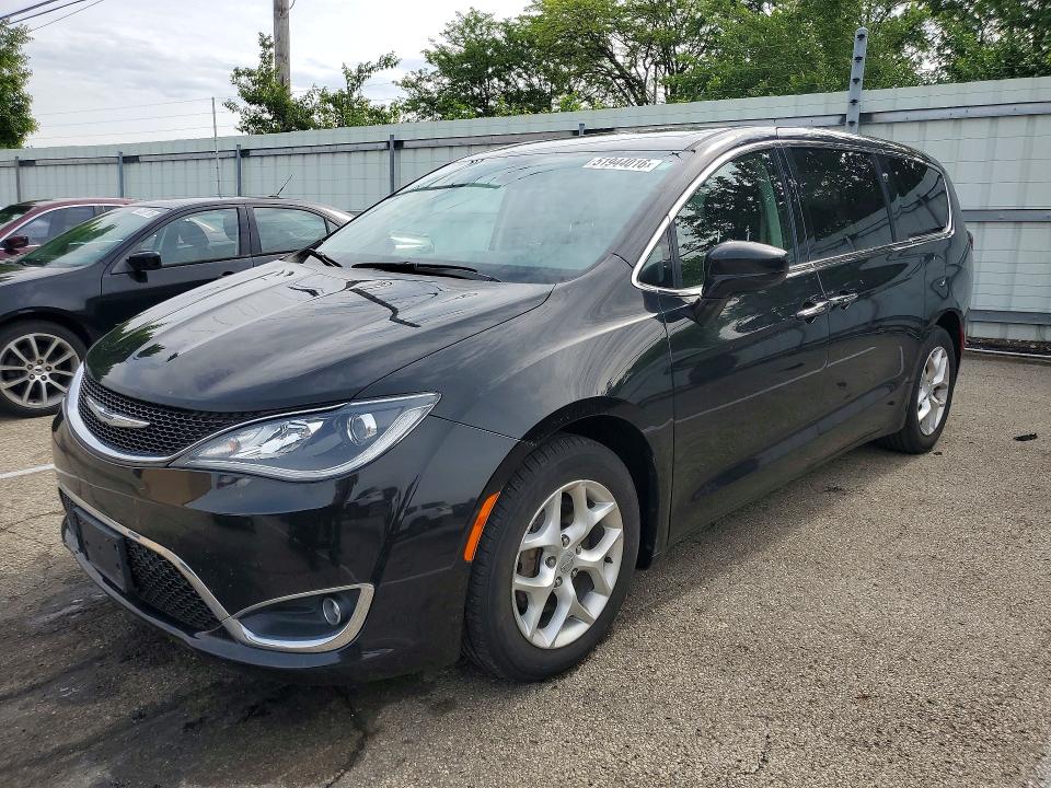 51944016 :رقم المزاد ، 2C4RC1FG2JR122939 vin ، 2018 Chrysler Pacifica مزاد بيع