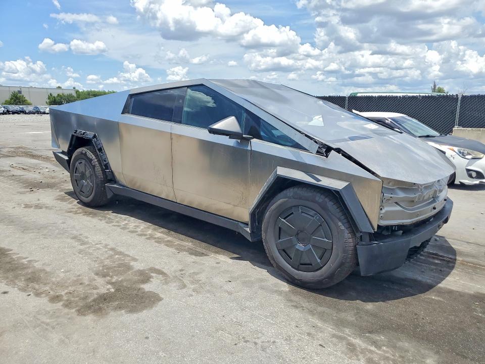 Продаж на аукціоні авто 2025 Tesla Cybertruck, vin: 7G2CEHED5SA075011, номер лоту: 53668726