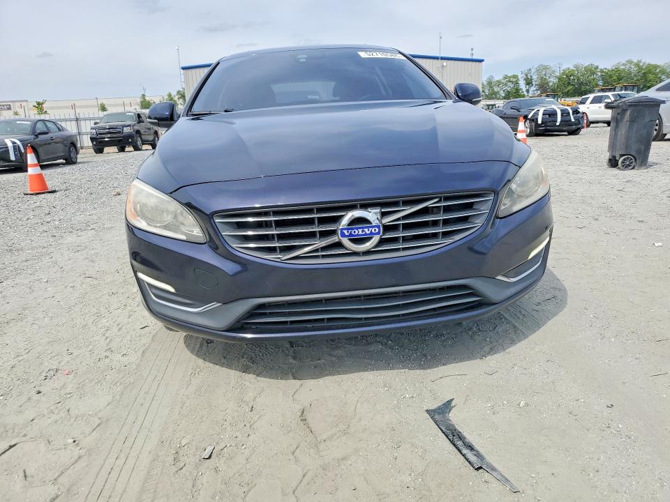 2017 Volvo V60 მანქანა იყიდება აუქციონზე, vin: YV140MEJ3H1345422, აუქციონის ნომერი: 52710586