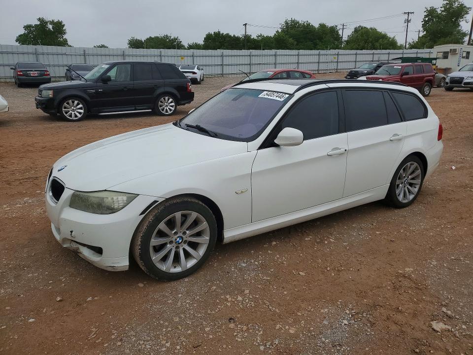 54057446 :رقم المزاد ، WBAUT9C5XCA192379 vin ، 2012 Bmw 328 مزاد بيع