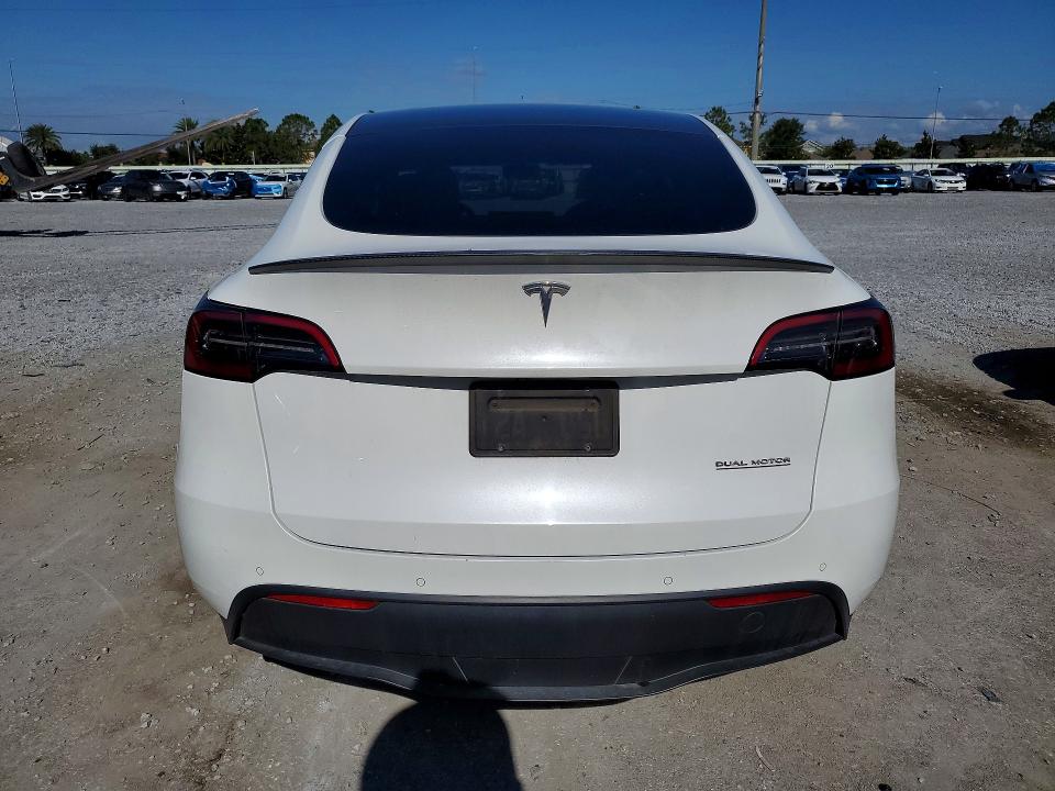 2022 Tesla Model Y მანქანა იყიდება აუქციონზე, vin: 7SAYGDEF8NF448677, აუქციონის ნომერი: 53688586