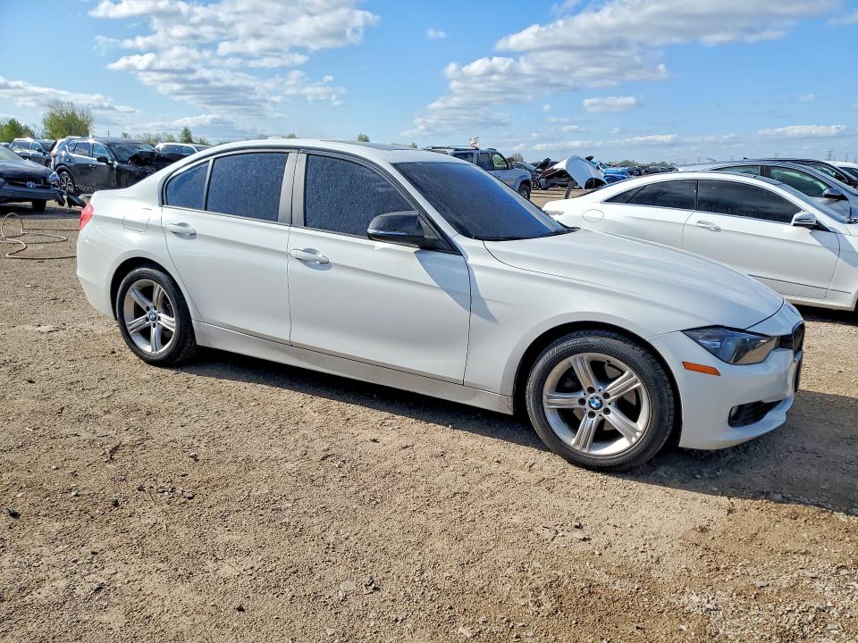 2013 Bmw 328 მანქანა იყიდება აუქციონზე, vin: WBA3B5G57DNS02412, აუქციონის ნომერი: 53100636