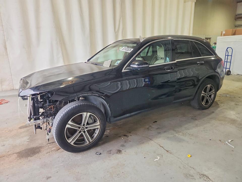 53103526 :رقم المزاد ، WDC0G4JB2JV024110 vin ، 2018 Mercedes-benz Glc مزاد بيع
