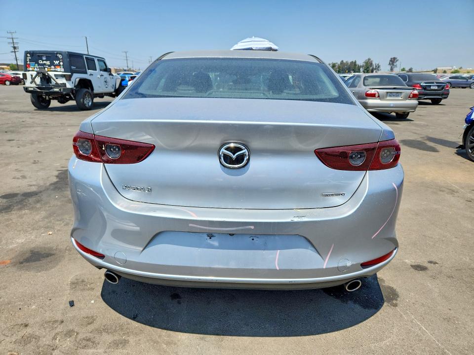 Продажа на аукционе авто 2020 Mazda 3, vin: 3MZBPACL6LM132243, номер лота: 51121806