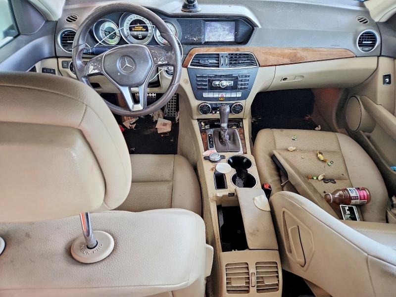 2014 Mercedes-benz C მანქანა იყიდება აუქციონზე, vin: WDDGF4HBXEA964249, აუქციონის ნომერი: 54693466