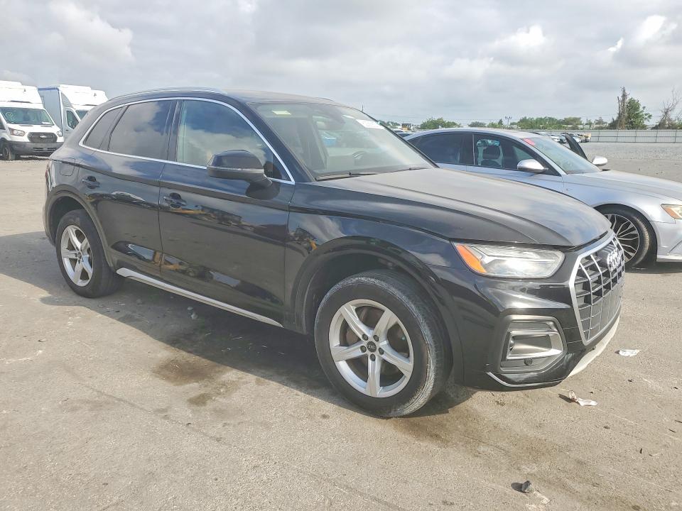 52885636 :رقم المزاد ، WA1AAAFY4M2055480 vin ، 2021 Audi Q5 مزاد بيع