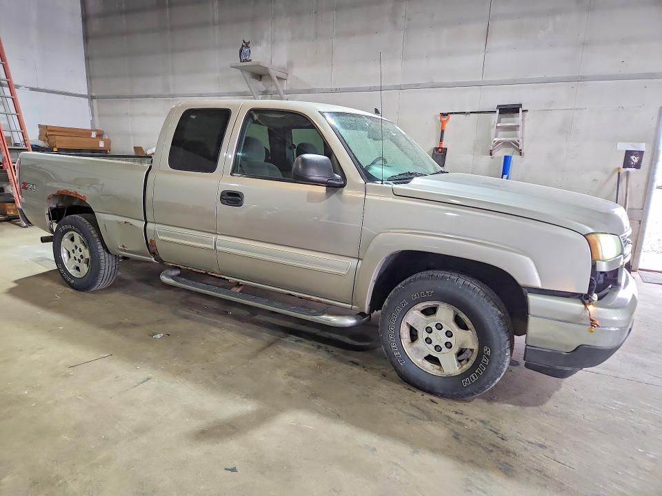 Продажа на аукционе авто 2007 Chevrolet Silverado, vin: 1GCEK19Z47Z203406, номер лота: 52517726
