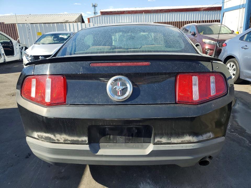 Продажа на аукционе авто 2010 Ford Mustang, vin: 1ZVBP8AN5A5152189, номер лота: 52315486