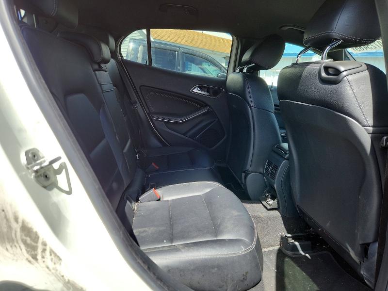 50725486 :رقم المزاد ، WDCTG4GB4GJ224491 vin ، 2016 Mercedes-benz Gla مزاد بيع