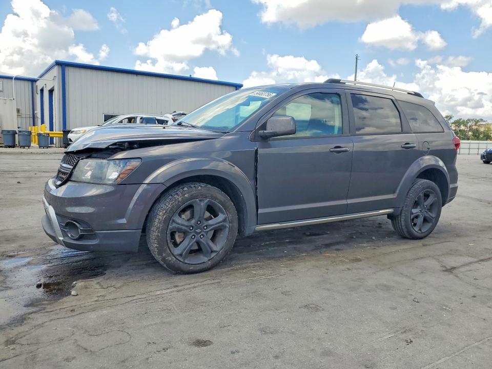 54463756 :رقم المزاد ، 3C4PDCGB7LT272998 vin ، 2020 Dodge Journey مزاد بيع
