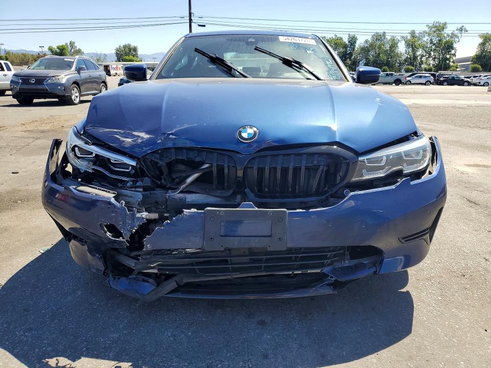 2021 Bmw 330i მანქანა იყიდება აუქციონზე, vin: 3MW5R1J0XM8B94982, აუქციონის ნომერი: 54263726