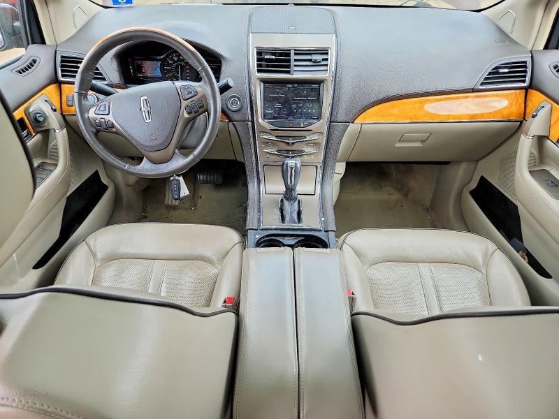 51868606 :رقم المزاد ، 2LMDJ8JKXCBL16232 vin ، 2012 Lincoln Townhouse Mkx مزاد بيع