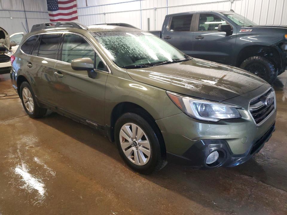53729136 :رقم المزاد ، 4S4BSACCXJ3346454 vin ، 2018 Subaru Outback مزاد بيع
