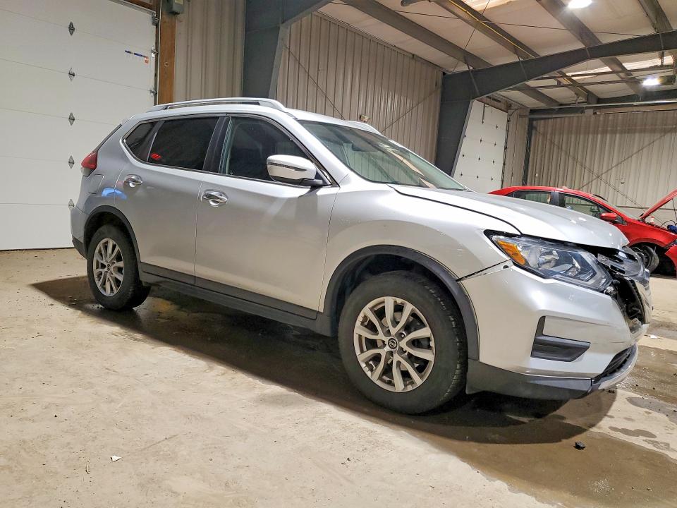 Продаж на аукціоні авто 2018 Nissan Rogue, vin: 5N1AT2MVXJC806257, номер лоту: 53371446