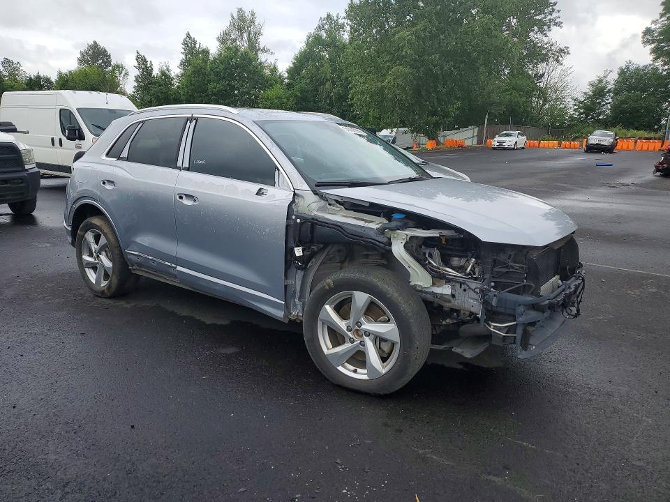 2020 Audi Q3 მანქანა იყიდება აუქციონზე, vin: WA1BECF39L1044391, აუქციონის ნომერი: 54793286