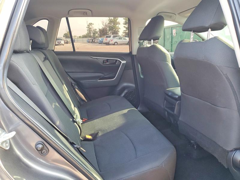 51686606 :رقم المزاد ، 2T3H1RFV0MC125851 vin ، 2021 Toyota Rav4 مزاد بيع