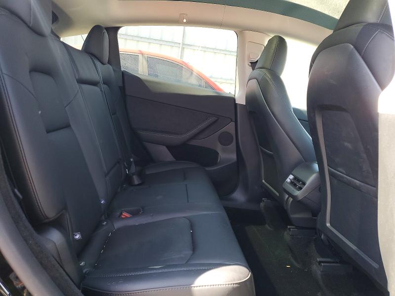 2025 Tesla Model Y მანქანა იყიდება აუქციონზე, vin: 7SAYGDED0SF242232, აუქციონის ნომერი: 54008466