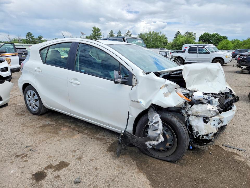 Продажа на аукционе авто 2013 Toyota Prius C, vin: JTDKDTB36D1543570, номер лота: 55412716