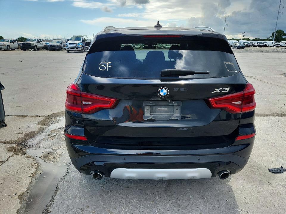 54495716 :رقم المزاد ، 5UXTR9C58JLD58155 vin ، 2018 Bmw X3 مزاد بيع