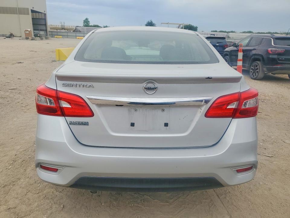 52927636 :رقم المزاد ، 3N1AB7AP5KY212455 vin ، 2019 Nissan Sentra مزاد بيع