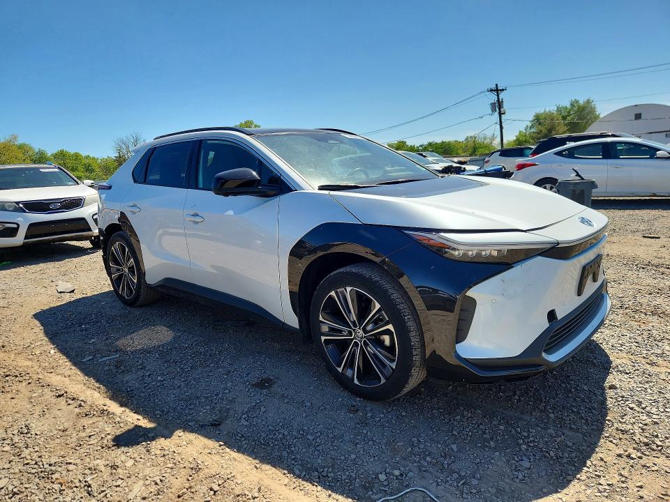 Aukcja sprzedaży 2023 Toyota Bz4x, vin: JTMABACA0PA032136, numer aukcji: 53003926
