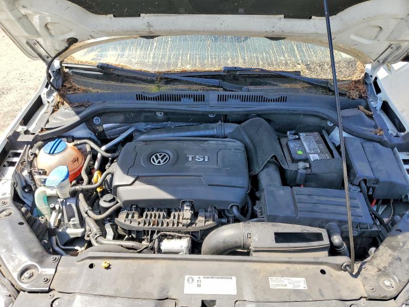 2015 Volkswagen Jetta მანქანა იყიდება აუქციონზე, vin: 3VWD17AJ4FM286047, აუქციონის ნომერი: 52518686