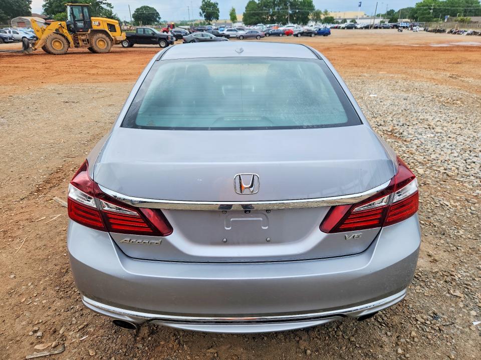 55613436 :رقم المزاد ، 1HGCR3F06GA032016 vin ، 2016 Honda Accord مزاد بيع