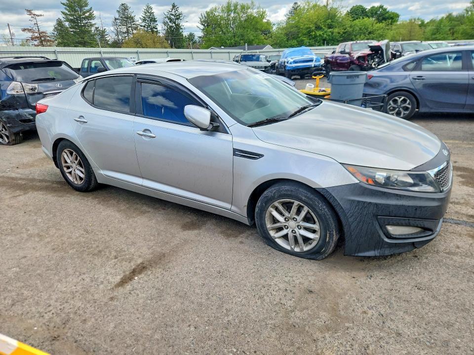 2013 Kia Optima მანქანა იყიდება აუქციონზე, vin: KNAGM4A74D5421182, აუქციონის ნომერი: 53785266