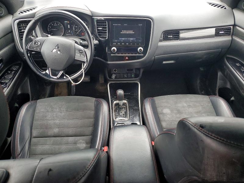 52994086 :رقم المزاد ، JA4AZ3A30LZ030873 vin ، 2020 Mitsubishi Outlander مزاد بيع