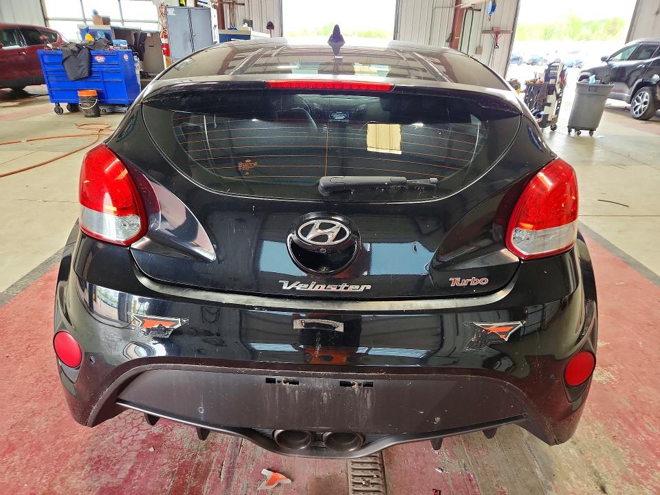53551376 :رقم المزاد ، KMHTC6AE3FU229612 vin ، 2015 Hyundai Veloster مزاد بيع