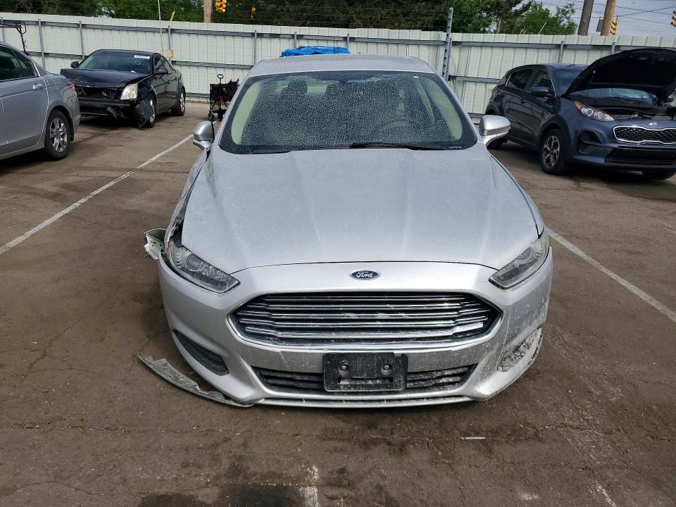Продажа на аукционе авто 2015 Ford Fusion, vin: 1FA6P0H78F5125868, номер лота: 53440786