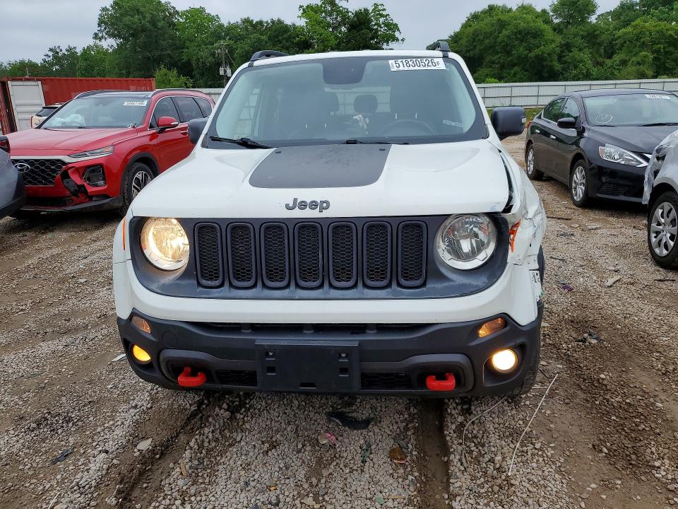51830526 :رقم المزاد ، ZACCJBCT9GPD46340 vin ، 2016 Jeep Renegade مزاد بيع