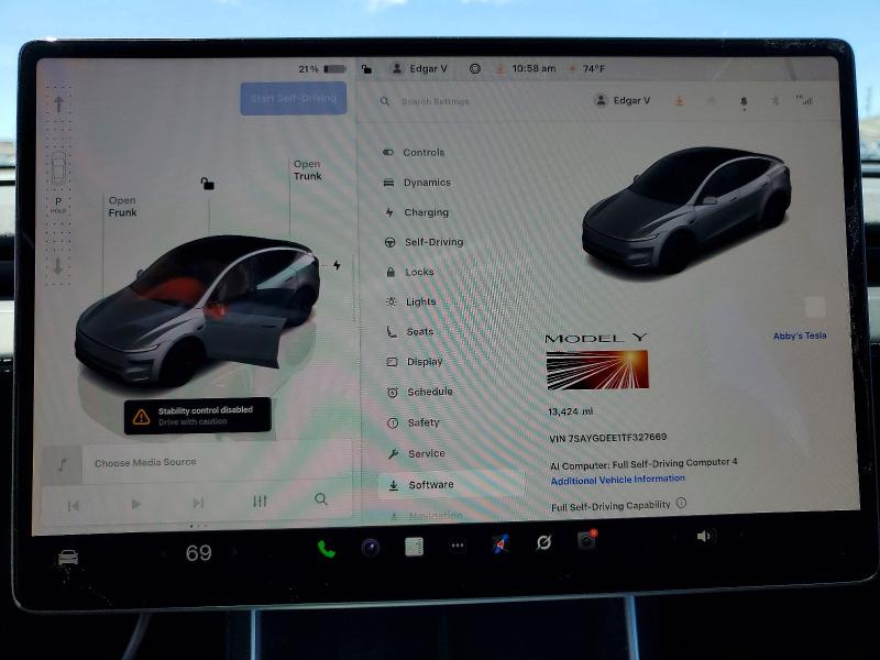 2026 Tesla Model Y მანქანა იყიდება აუქციონზე, vin: 7SAYGDEE1TF327669, აუქციონის ნომერი: 55621046