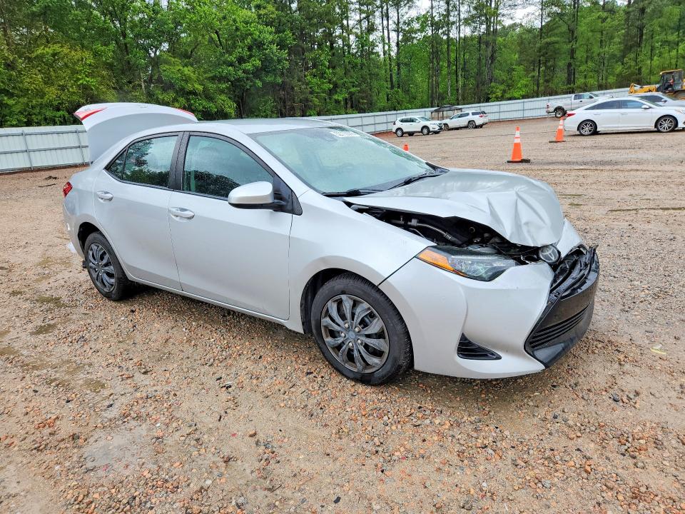 Продажа на аукционе авто 2018 Toyota Corolla, vin: 5YFBURHE4JP760117, номер лота: 52770076