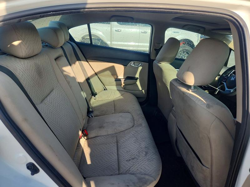 52137446 :رقم المزاد ، 19XFB2F88FE098725 vin ، 2015 Honda Civic مزاد بيع
